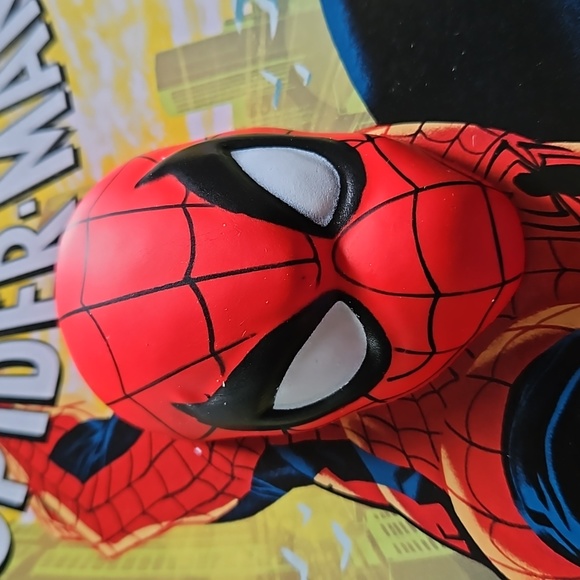 MARVEL SPIDERMAN SQUISHY JOURNAL - Picture 8 of 9